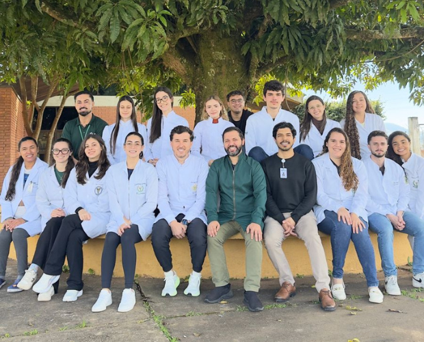 Curso de Fisioterapia comemora um ano de projeto de extens�o no Lar Irm� Maria Augusta